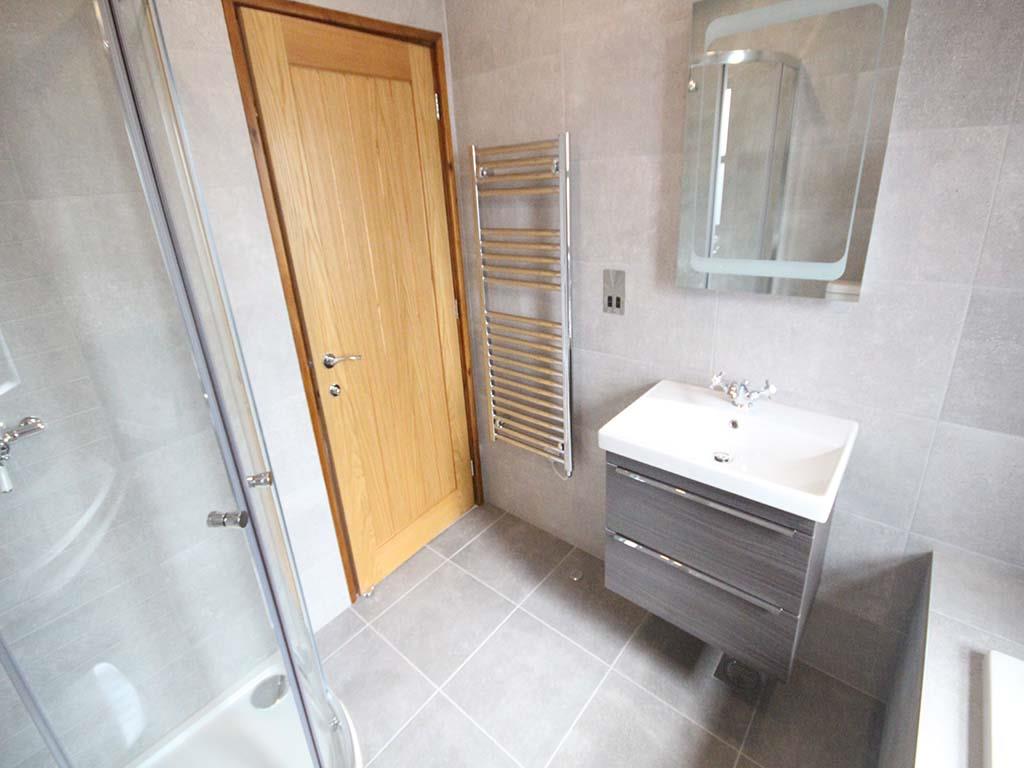 3 bedroom semi-detached house Let Agreed in Barnoldswick - IMG_6515.JPG